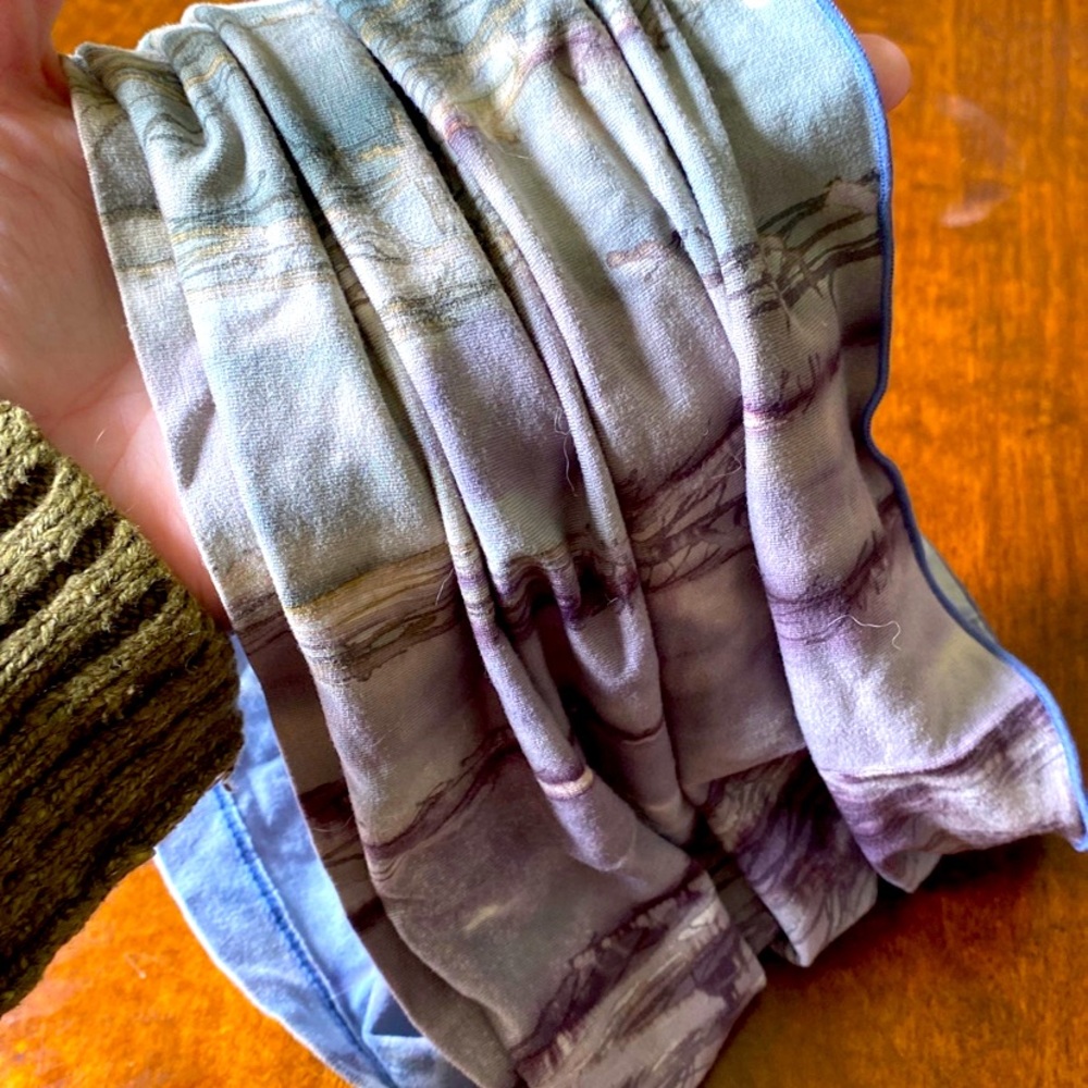 Hand Printed Headband Made In Bali - Picture 3 of 8